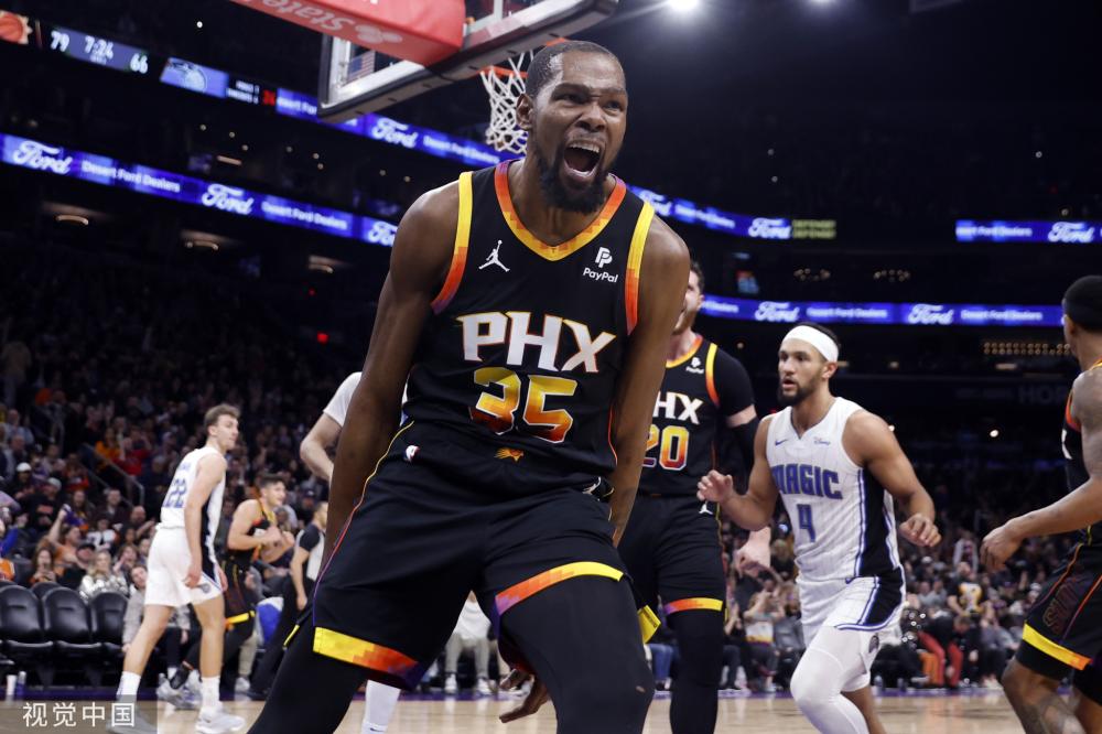 更展现了他 更展现了他